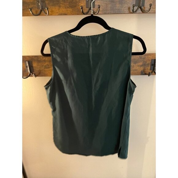 Chico's forest green silky blouse size 1/Medium - Picture 3 of 3